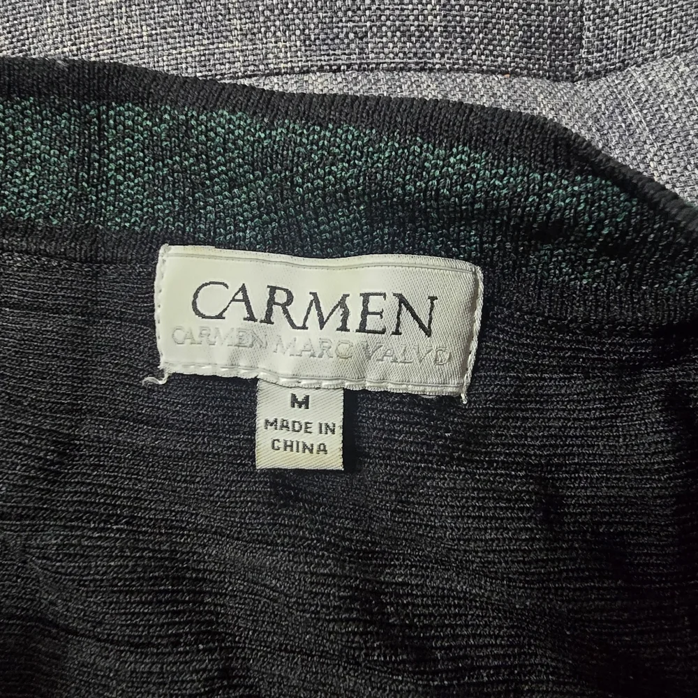 Carmen Marc Valvo Medium Black and Green Batwing Knit Top - Picture 6 of 8